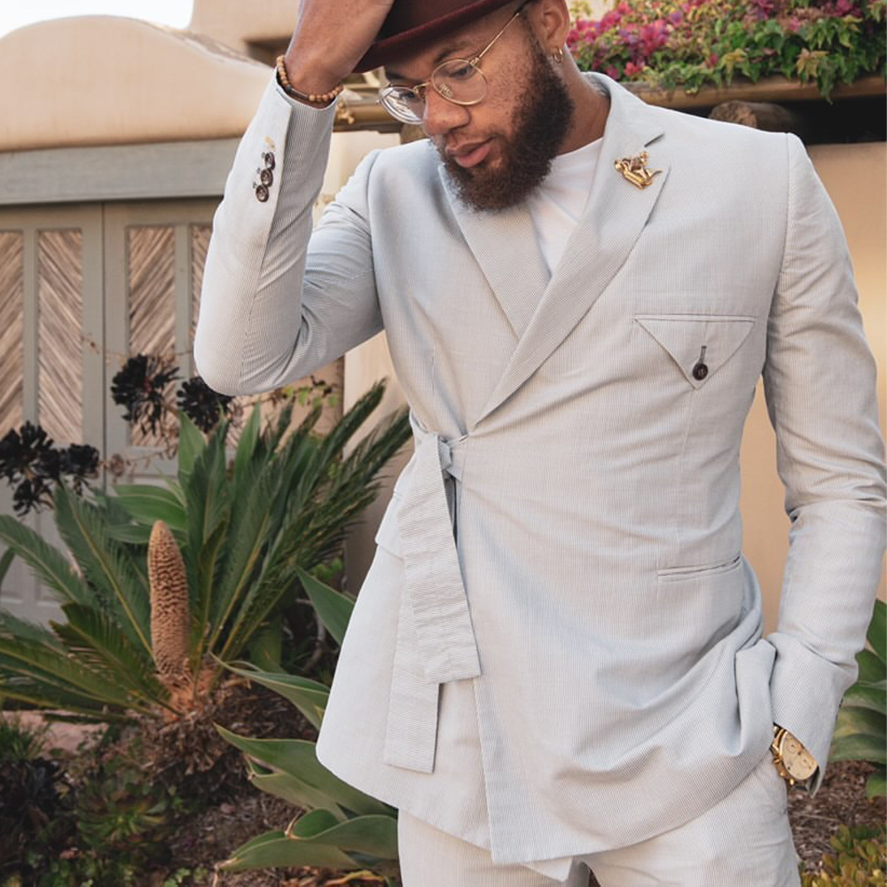 Customize Your Gentleman’s Blazer